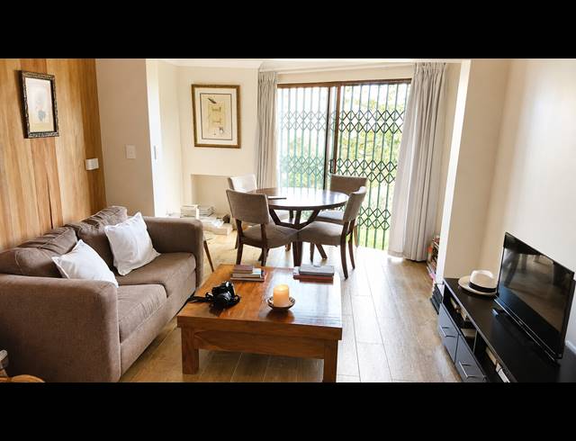 1 BEDROOM APARTMENT FOR SALE IN UMHLANGA CENTRAL